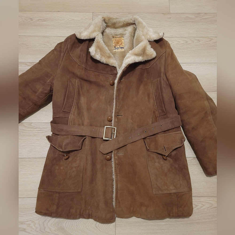 Antelope Brown Shearling Jacket with Cream Accents